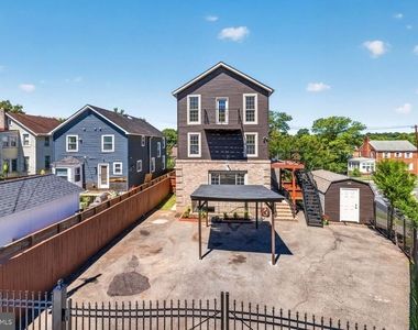 4037 22nd Street Ne - Photo Thumbnail 71