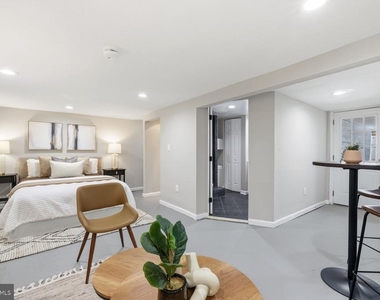 4037 22nd Street Ne - Photo Thumbnail 57