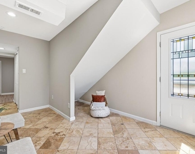 4037 22nd Street Ne - Photo Thumbnail 35