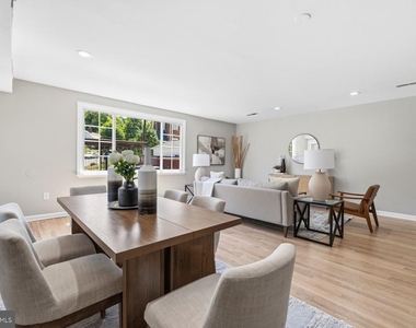 4037 22nd Street Ne - Photo Thumbnail 25