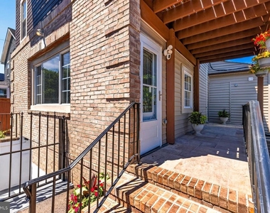 4037 22nd Street Ne - Photo Thumbnail 62