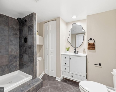 4037 22nd Street Ne - Photo Thumbnail 61