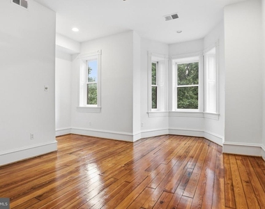 1110 P Street Nw - Photo Thumbnail 13