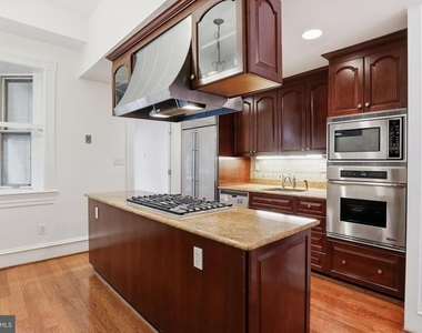 1110 P Street Nw - Photo Thumbnail 9