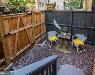 1443 W Nw - Photo Thumbnail 24