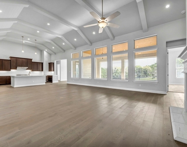 280 Wellborn Rd - Photo Thumbnail 5