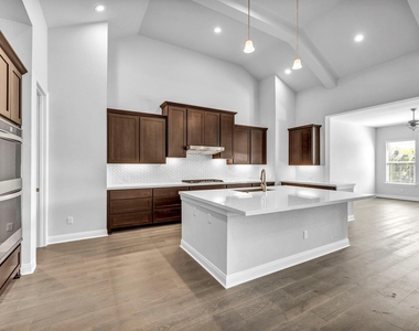 280 Wellborn Rd - Photo Thumbnail 15