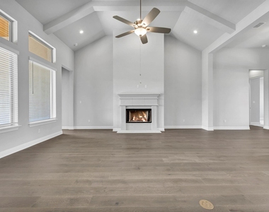 280 Wellborn Rd - Photo Thumbnail 6