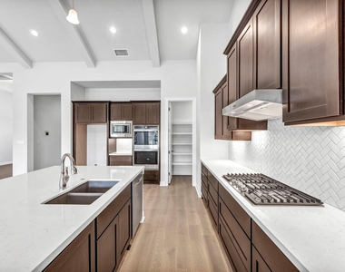 280 Wellborn Rd - Photo Thumbnail 11