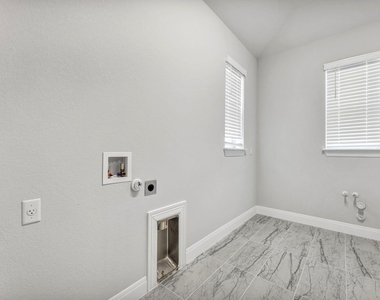 280 Wellborn Rd - Photo Thumbnail 37