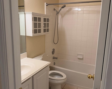 1309 Ascot St - Photo Thumbnail 20