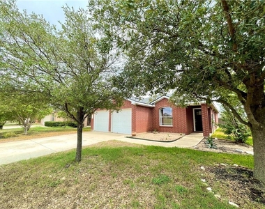 1060 W South St - Photo Thumbnail 1