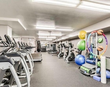2939 Van Ness Street Nw - Photo Thumbnail 18