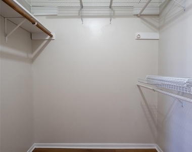 11907 Hornsby St - Photo Thumbnail 22