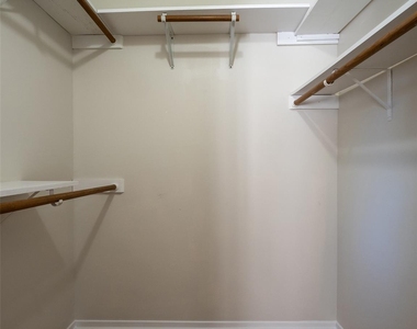 11907 Hornsby St - Photo Thumbnail 21