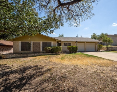 11907 Hornsby St - Photo Thumbnail 2