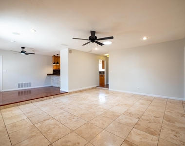 11907 Hornsby St - Photo Thumbnail 5