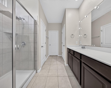 11833 Sandy Lodge Ct - Photo Thumbnail 27