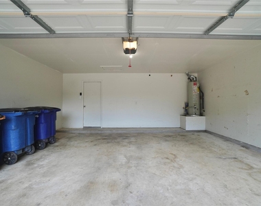 6208 Speyside Dr - Photo Thumbnail 33