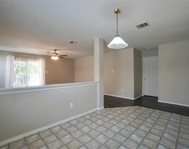 6208 Speyside Dr - Photo Thumbnail 6