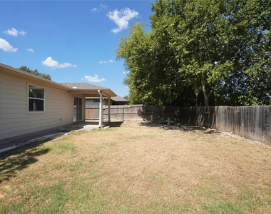 6208 Speyside Dr - Photo Thumbnail 37
