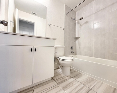 130 Furlong Dr - Photo Thumbnail 16