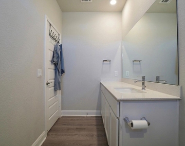 16716 Casa Anna Dr - Photo Thumbnail 30