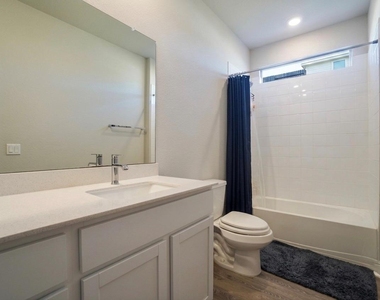 16716 Casa Anna Dr - Photo Thumbnail 29