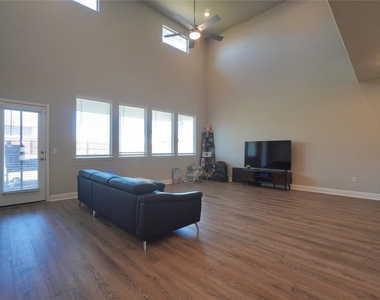 16716 Casa Anna Dr - Photo Thumbnail 2