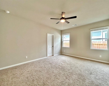 202 Elm Branch Trl - Photo Thumbnail 16