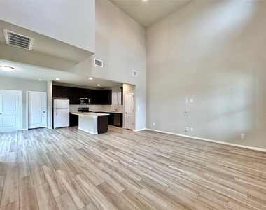 202 Elm Branch Trl - Photo Thumbnail 8