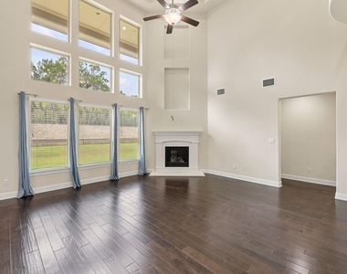 235 Senna Dr - Photo Thumbnail 13