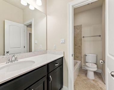 235 Senna Dr - Photo Thumbnail 33