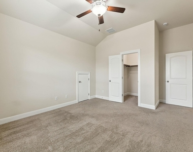 235 Senna Dr - Photo Thumbnail 31