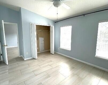 9411 Osprey Branch Trail - Photo Thumbnail 17