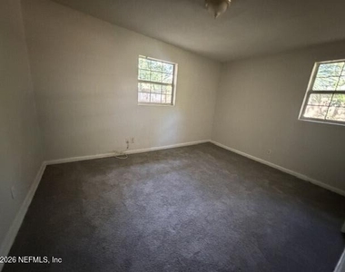 3045 Nolan Street - Photo Thumbnail 5