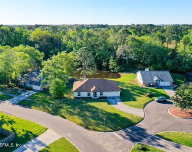 5509 Bloomwood Court - Photo Thumbnail 2