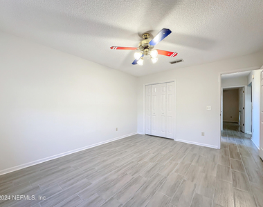 5509 Bloomwood Court - Photo Thumbnail 28