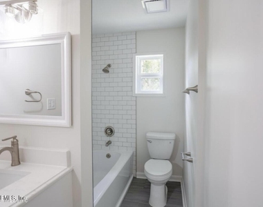 44259 Artesian Boulevard - Photo Thumbnail 19