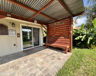 9302 Prosperity Lake Drive - Photo Thumbnail 28
