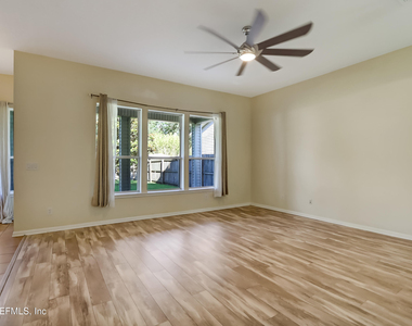 8391 Candlewood Cove Trail - Photo Thumbnail 12