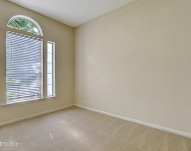 8391 Candlewood Cove Trail - Photo Thumbnail 10