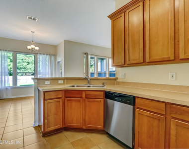 8391 Candlewood Cove Trail - Photo Thumbnail 21