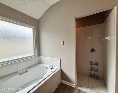 8095 Tessa Terrace E - Photo Thumbnail 23