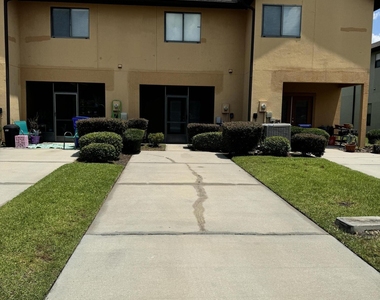 617 Drake Bay Terrace - Photo Thumbnail 21