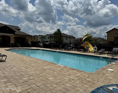 617 Drake Bay Terrace - Photo Thumbnail 26