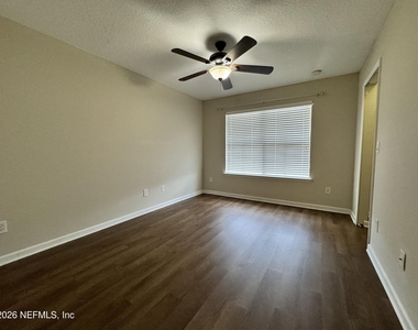 617 Drake Bay Terrace - Photo Thumbnail 12