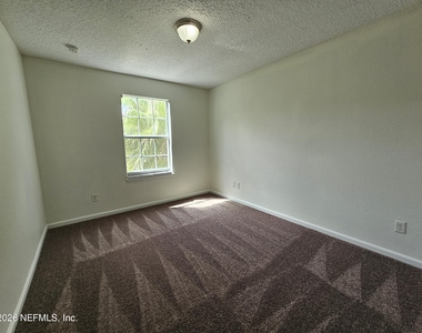 3866 Chasing Falls Road - Photo Thumbnail 7