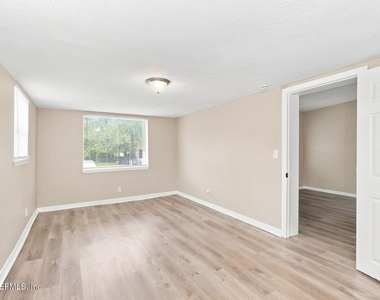 6132 Ardisia Road - Photo Thumbnail 1