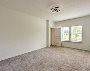 15524 Creek Edge Court - Photo Thumbnail 20